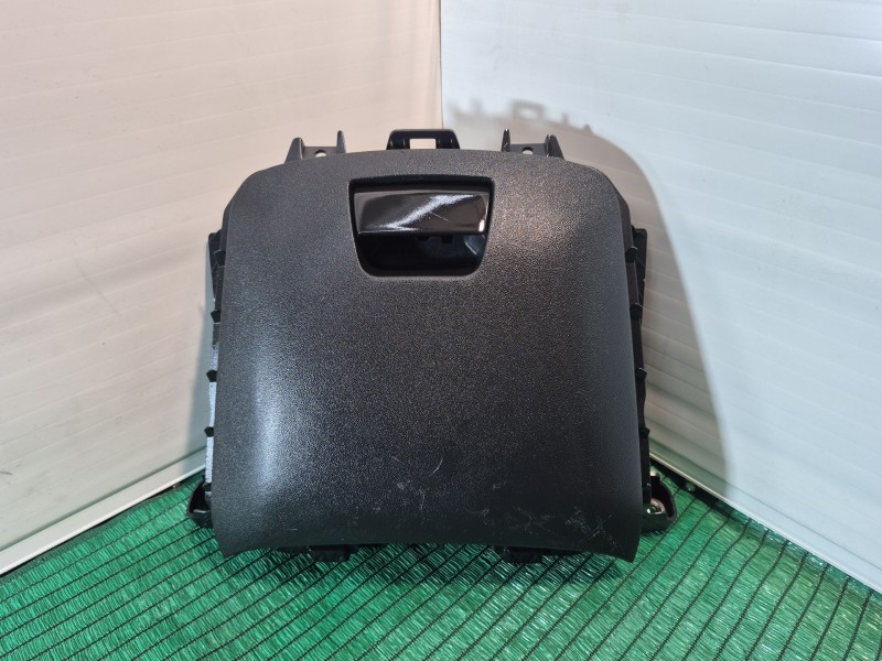 Recambio de guantera para citroën c4 picasso ii 1.6 bluehdi 120 referencia OEM IAM 1162835XZD 1162835XZD 1162835XZD