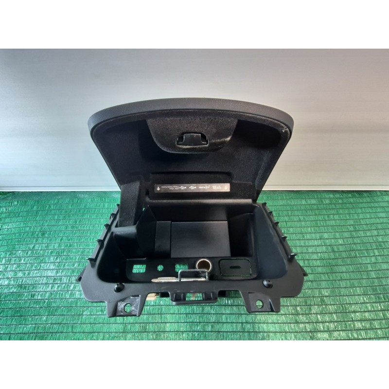 Recambio de guantera para citroën c4 picasso ii 1.6 bluehdi 120 referencia OEM IAM 1162835XZD 1162835XZD 1162835XZD
