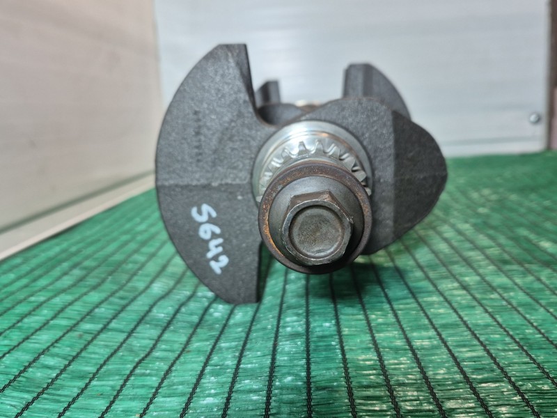 Recambio de cigueñal para mazda 6 sedán (gh) 2.0 mzr (ghefp) referencia OEM IAM   
