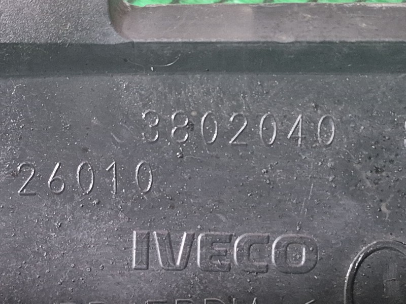 Recambio de moldura para iveco daily iv furgoneta 65c15 referencia OEM IAM   