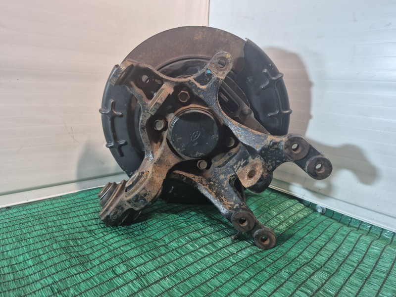 Recambio de mangueta trasera izquierda para hyundai i30 (fd) 1.6 referencia OEM IAM   