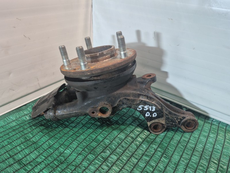 Recambio de mangueta delantera derecha para hyundai i30 (fd) 1.6 referencia OEM IAM   