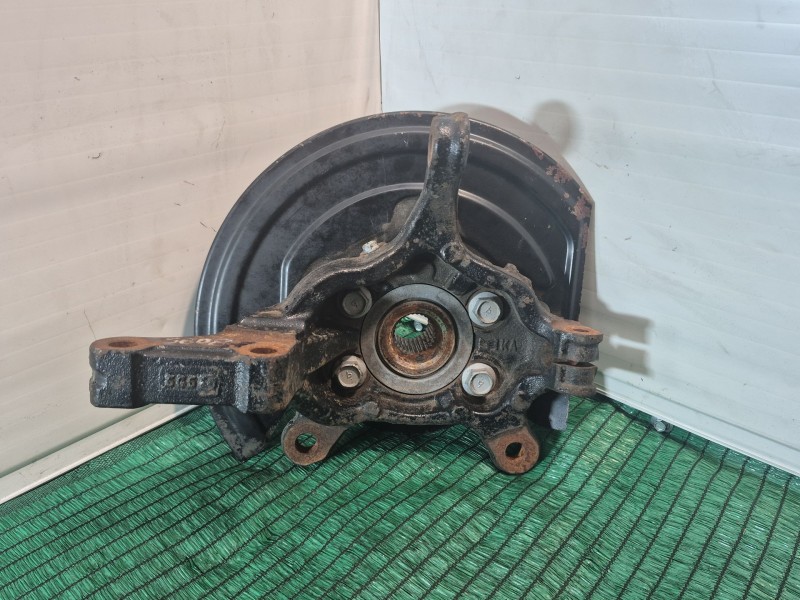 Recambio de mangueta delantera derecha para nissan juke (f15) 1.6 dig-t 4x4 referencia OEM IAM   