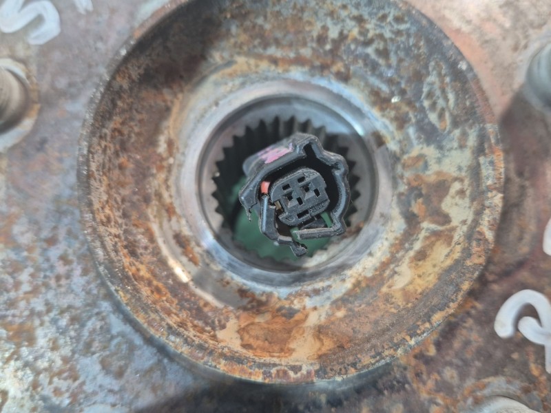 Recambio de mangueta delantera derecha para mazda 3 (bm, bn) 2.0 referencia OEM IAM   