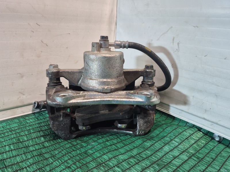 Recambio de pinza freno delantera derecha para hyundai i30 (gd) 1.4 referencia OEM IAM   