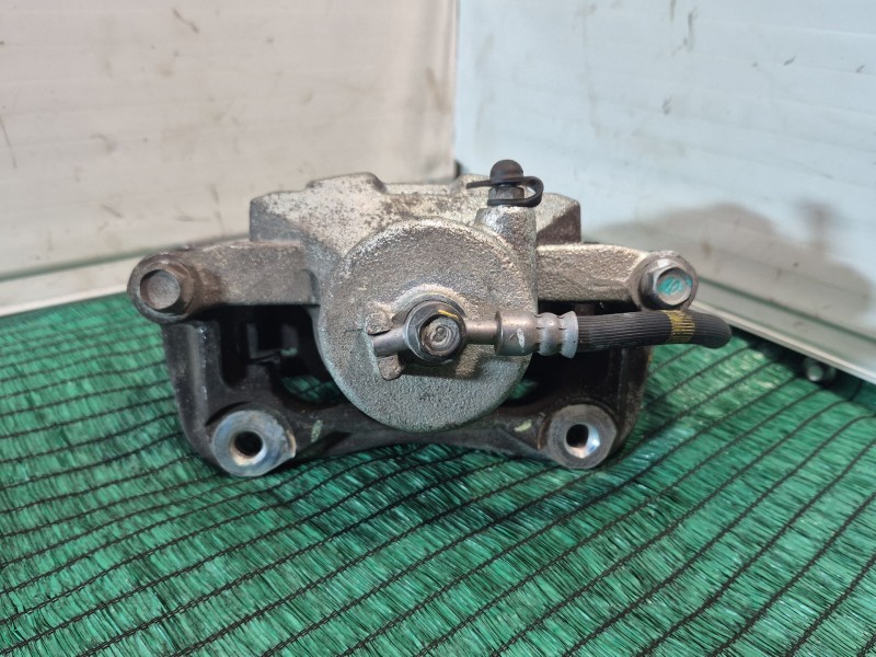 Recambio de pinza freno delantera derecha para hyundai i30 (gd) 1.4 referencia OEM IAM   