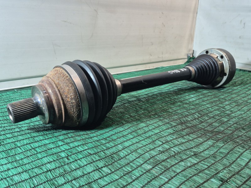 Recambio de transmision delantera izquierda para seat leon (1p1) 1.6 tdi referencia OEM IAM   