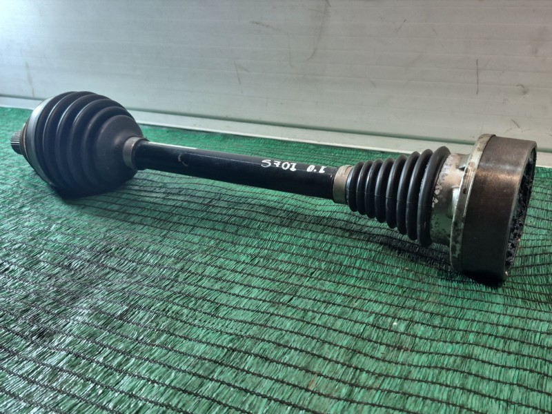 Recambio de transmision delantera izquierda para seat leon (1p1) 1.6 tdi referencia OEM IAM   