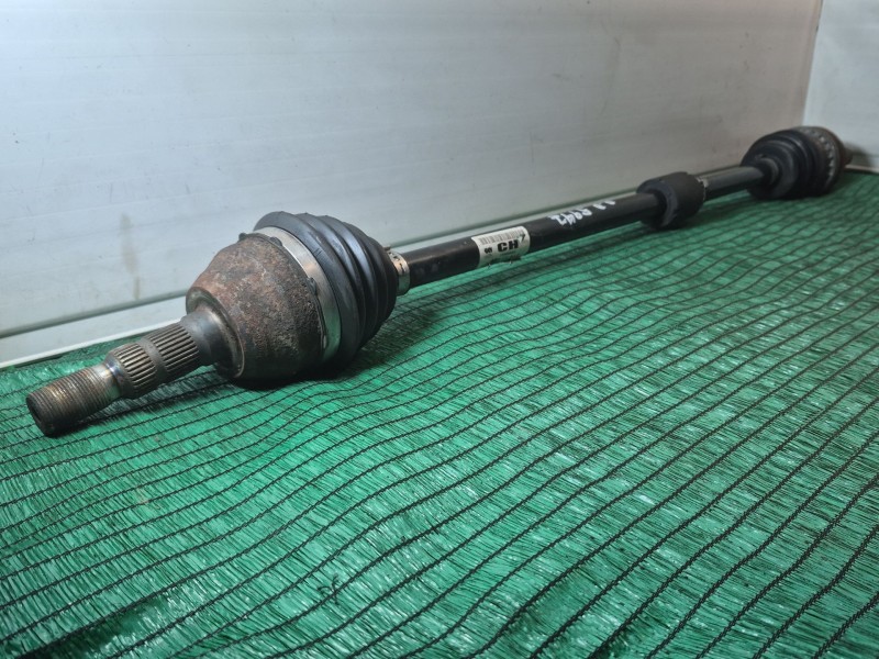 Recambio de transmision delantera derecha para opel astra j (p10) 1.4 (68) referencia OEM IAM 13250861 13250861 13250861