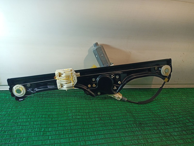 Recambio de elevalunas trasero izquierdo para bmw x5 (e70) 3.0 d referencia OEM IAM   