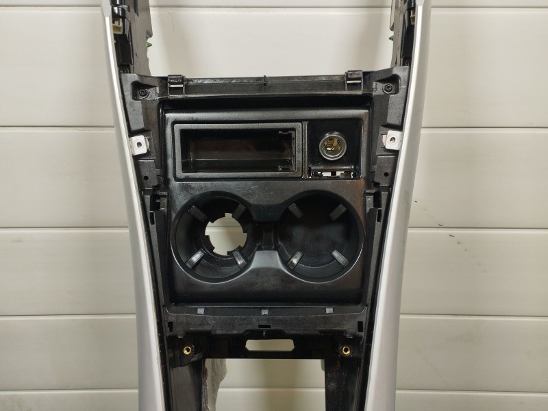 Recambio de consola central trasera para bmw x5 (e70) 3.0 d referencia OEM IAM   