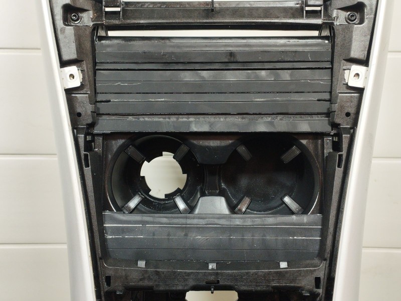 Recambio de consola central trasera para bmw x5 (e70) 3.0 d referencia OEM IAM 70W200202 IM1100T 70W200202