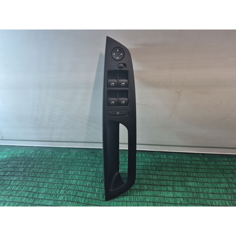 Recambio de mando elevalunas delantero izquierdo para bmw x5 (e70) 3.0 d referencia OEM IAM 51417137137 912212001 51417137137