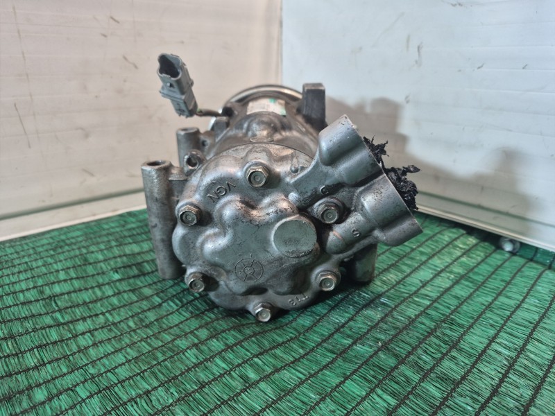 Recambio de compresor aire acondicionado para nissan nv 200 (m20) kasten premium referencia OEM IAM   