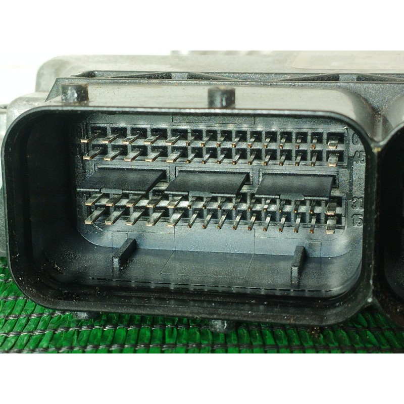 Recambio de centralita motor uce para seat exeo (3r2) 2.0 tdi referencia OEM IAM   