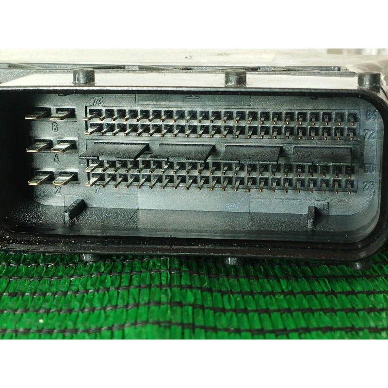 Recambio de centralita motor uce para seat exeo (3r2) 2.0 tdi referencia OEM IAM   