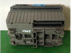 Recambio de caja reles / fusibles para bmw x5 (e70) 3.0 d referencia OEM IAM    2