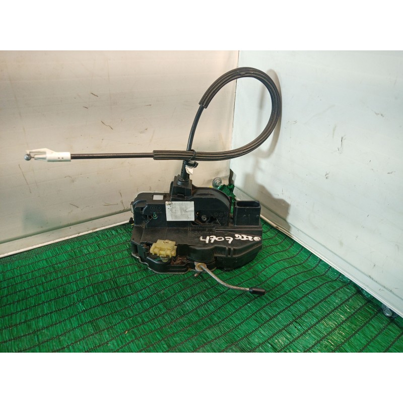 Recambio de cerradura puerta delantera izquierda para opel insignia sports tourer cosmo referencia OEM IAM   