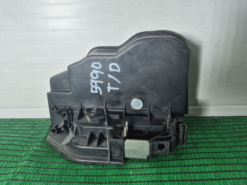 Recambio de cerradura puerta trasera derecha para bmw x5 (e70) 3.0 d referencia OEM IAM   