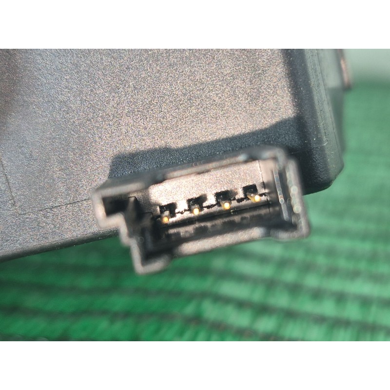 Recambio de cerradura maletero / porton para bmw x5 (e70) 3.0 d referencia OEM IAM   