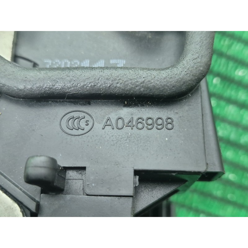 Recambio de cerradura puerta trasera izquierda para bmw x5 (e70) 3.0 d referencia OEM IAM   