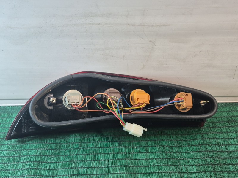 Recambio de piloto trasero derecho para aixam crossline 0.4 referencia OEM IAM   