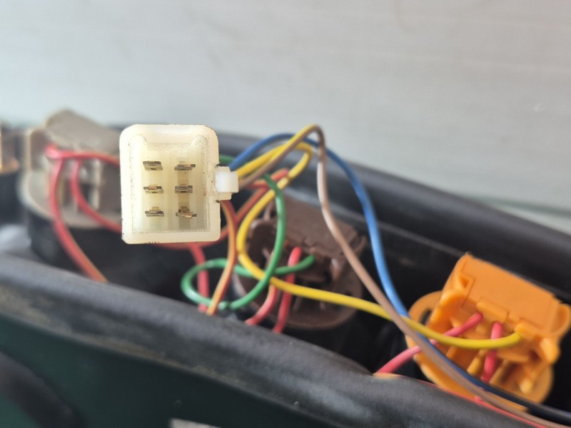 Recambio de piloto trasero derecho para aixam crossline 0.4 referencia OEM IAM   