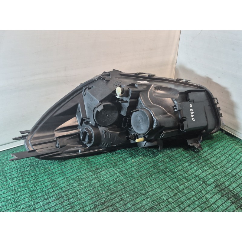 Recambio de faro derecho para renault clio iv (bh_) 0.9 tce 90 referencia OEM IAM   