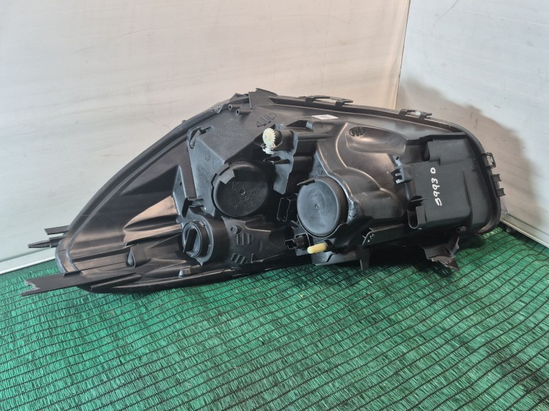 Recambio de faro derecho para renault clio iv (bh_) 0.9 tce 90 referencia OEM IAM   