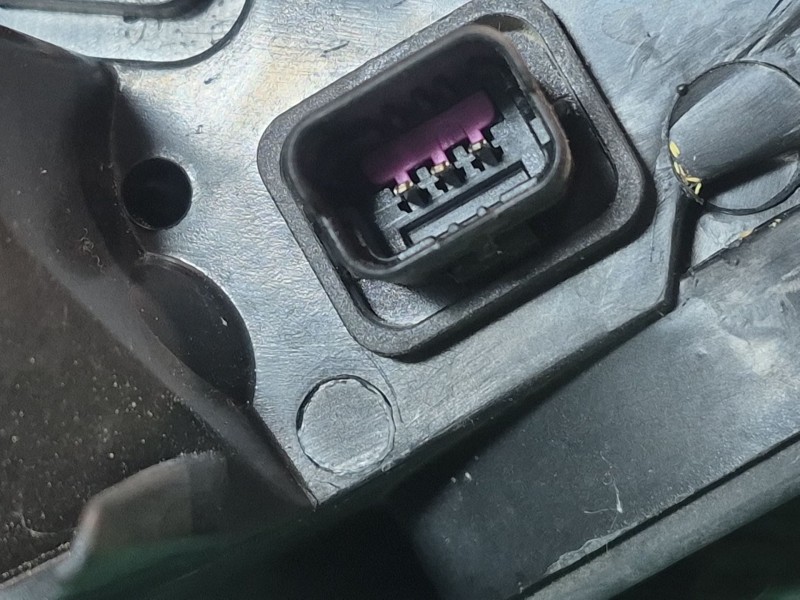 Recambio de faro derecho para renault clio iv (bh_) 0.9 tce 90 referencia OEM IAM   