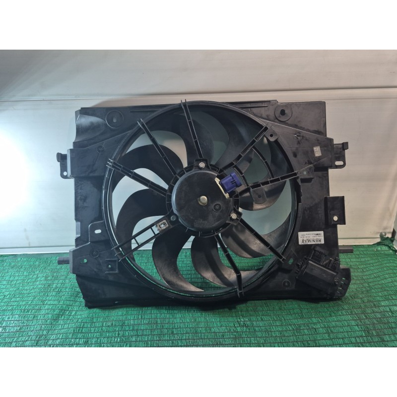 Recambio de electroventilador para renault clio iv (bh_) 0.9 tce 90 referencia OEM IAM   