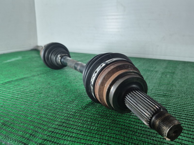 Recambio de transmision delantera izquierda para bmw x5 (e70) 3.0 d referencia OEM IAM   