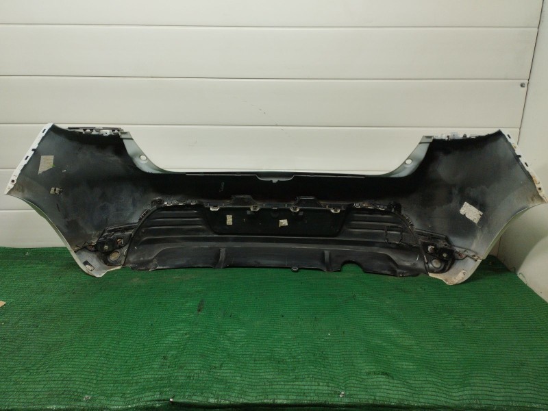 Recambio de paragolpes trasero para renault clio iv (bh_) 0.9 tce 90 referencia OEM IAM   