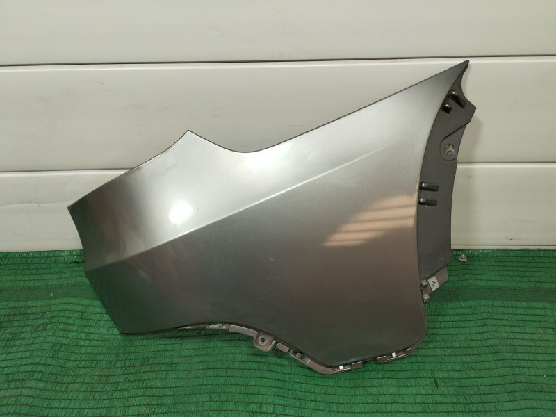 Recambio de puntera paragolpes trasera derecha para bmw x5 (e70) 3.0 d referencia OEM IAM   