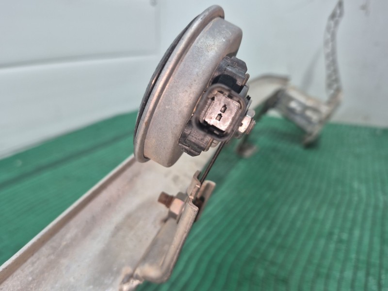 Recambio de refuerzo paragolpes trasero para citroën c4 cactus 1.2 thp 110 referencia OEM IAM   