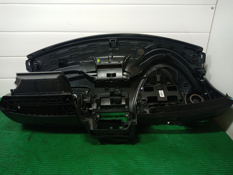 Recambio de salpicadero para renault clio iv (bh_) 0.9 tce 90 referencia OEM IAM   