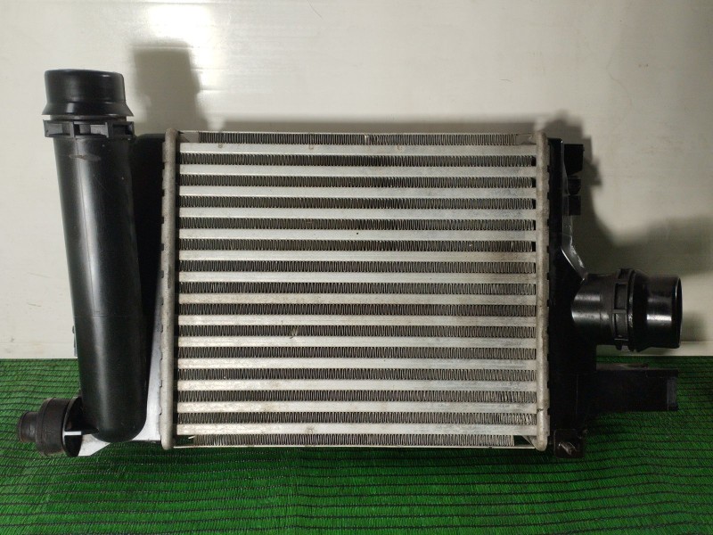 Recambio de intercooler para renault clio iv (bh_) 0.9 tce 90 referencia OEM IAM   
