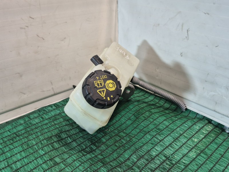 Recambio de bomba freno para renault clio iv (bh_) 0.9 tce 90 referencia OEM IAM   