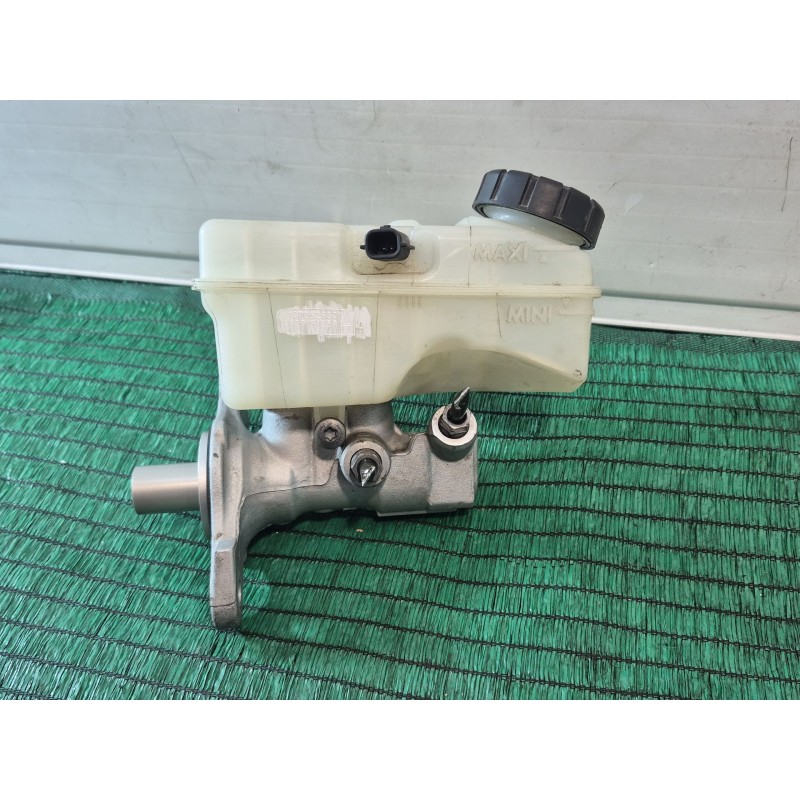 Recambio de bomba freno para renault clio iv (bh_) 0.9 tce 90 referencia OEM IAM   