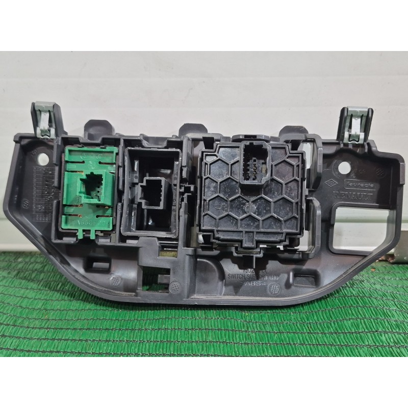 Recambio de mando luces para renault clio iv (bh_) 0.9 tce 90 referencia OEM IAM   