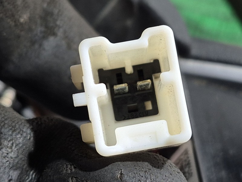 Recambio de volante para renault clio iv (bh_) 0.9 tce 90 referencia OEM IAM   