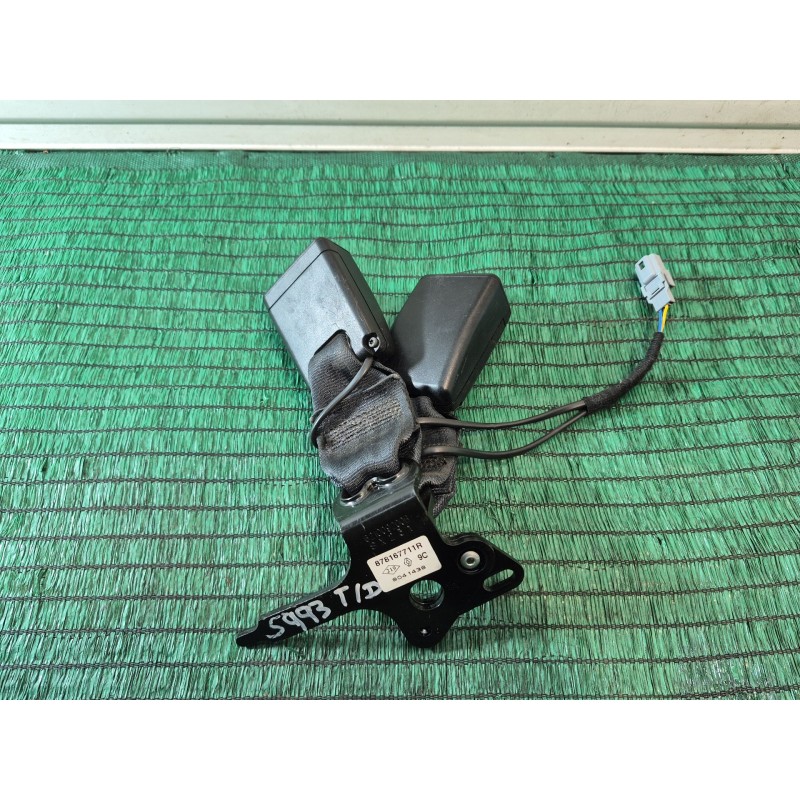 Recambio de enganche cinturon para renault clio iv (bh_) 0.9 tce 90 referencia OEM IAM   