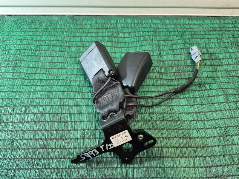 Recambio de enganche cinturon para renault clio iv (bh_) 0.9 tce 90 referencia OEM IAM   