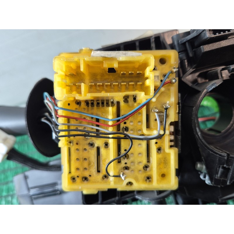 Recambio de mando multifuncion para renault clio iv (bh_) 0.9 tce 90 referencia OEM IAM   