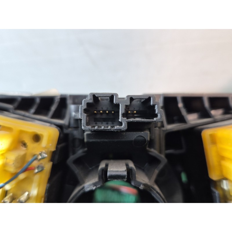 Recambio de mando multifuncion para renault clio iv (bh_) 0.9 tce 90 referencia OEM IAM   