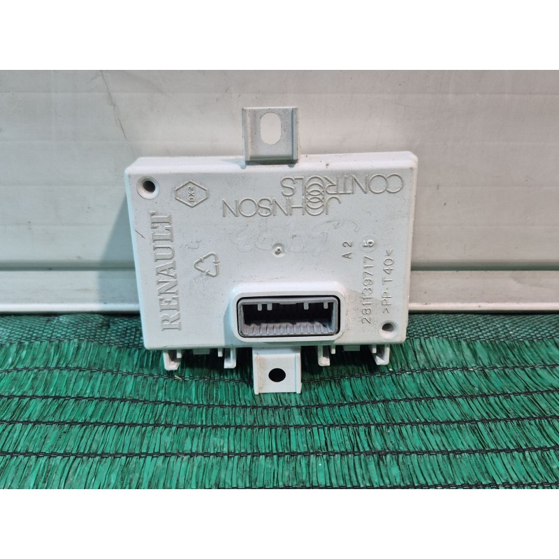 Recambio de modulo electronico para renault clio iv (bh_) 0.9 tce 90 referencia OEM IAM 283467680R 283467680R 283467680R