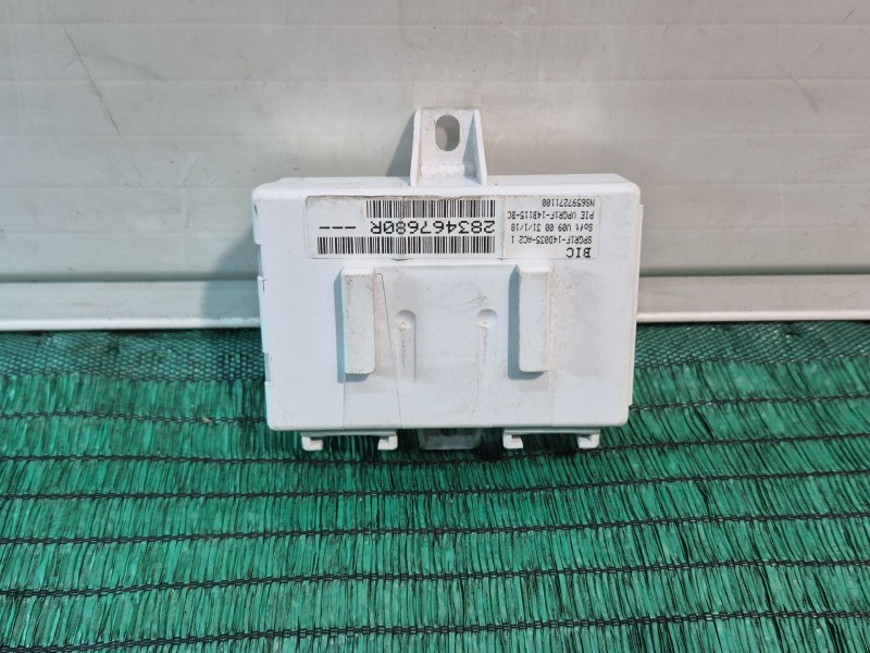 Recambio de modulo electronico para renault clio iv (bh_) 0.9 tce 90 referencia OEM IAM 283467680R 283467680R 283467680R