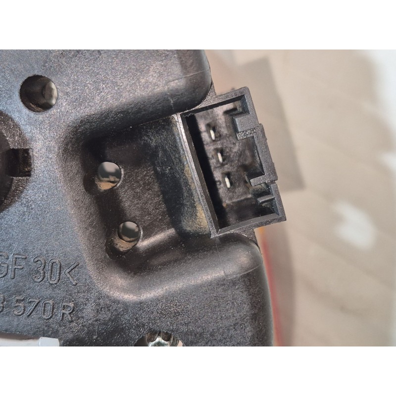 Recambio de piloto trasero derecho interior para bmw 3 (e46) 320 d referencia OEM IAM   