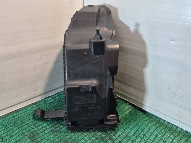 Recambio de filtro aire para renault clio iv (bh_) 0.9 tce 90 referencia OEM IAM   