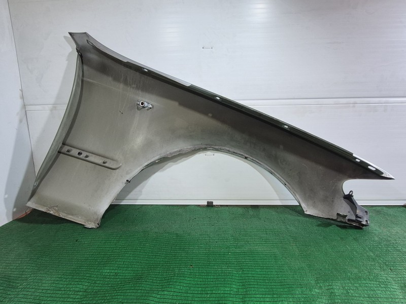 Recambio de aleta delantera izquierda para bmw 3 (e46) 320 d referencia OEM IAM   